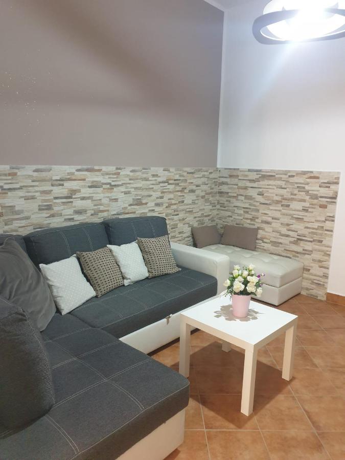 Apartment Palermo Castle Zisa מראה חיצוני תמונה
